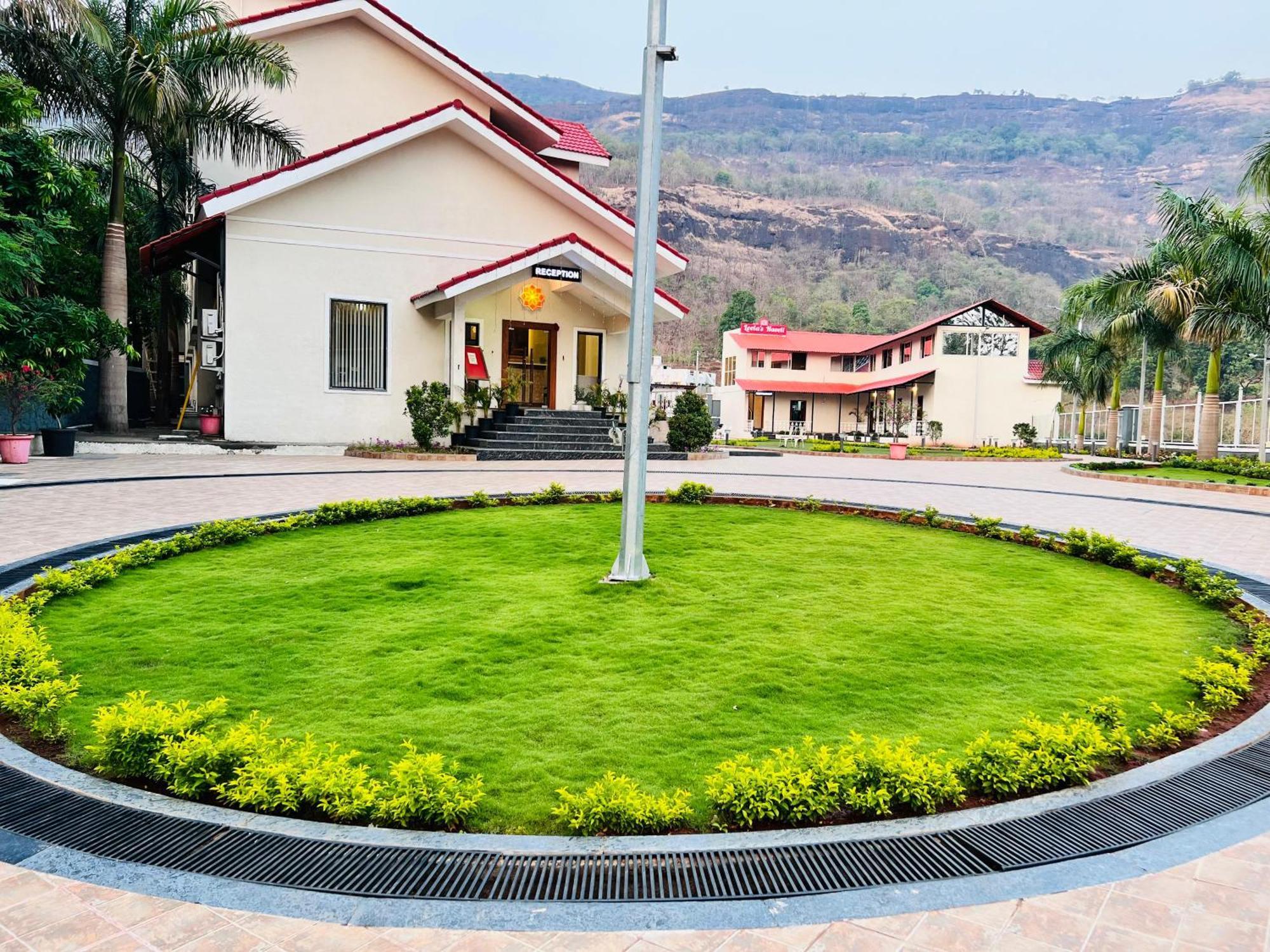 The Grand Leela Resort Khopoli Exteriér fotografie