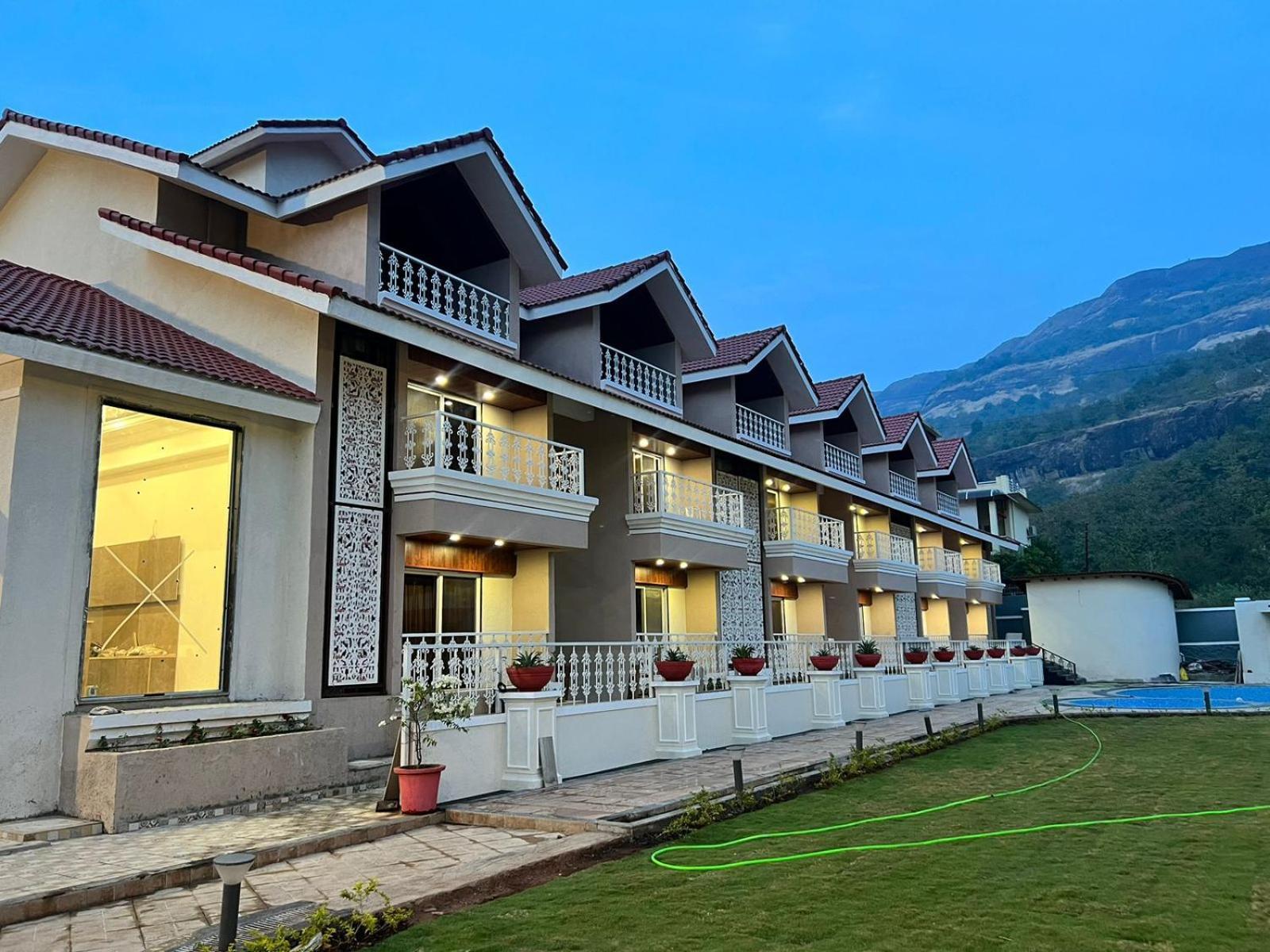 The Grand Leela Resort Khopoli Exteriér fotografie