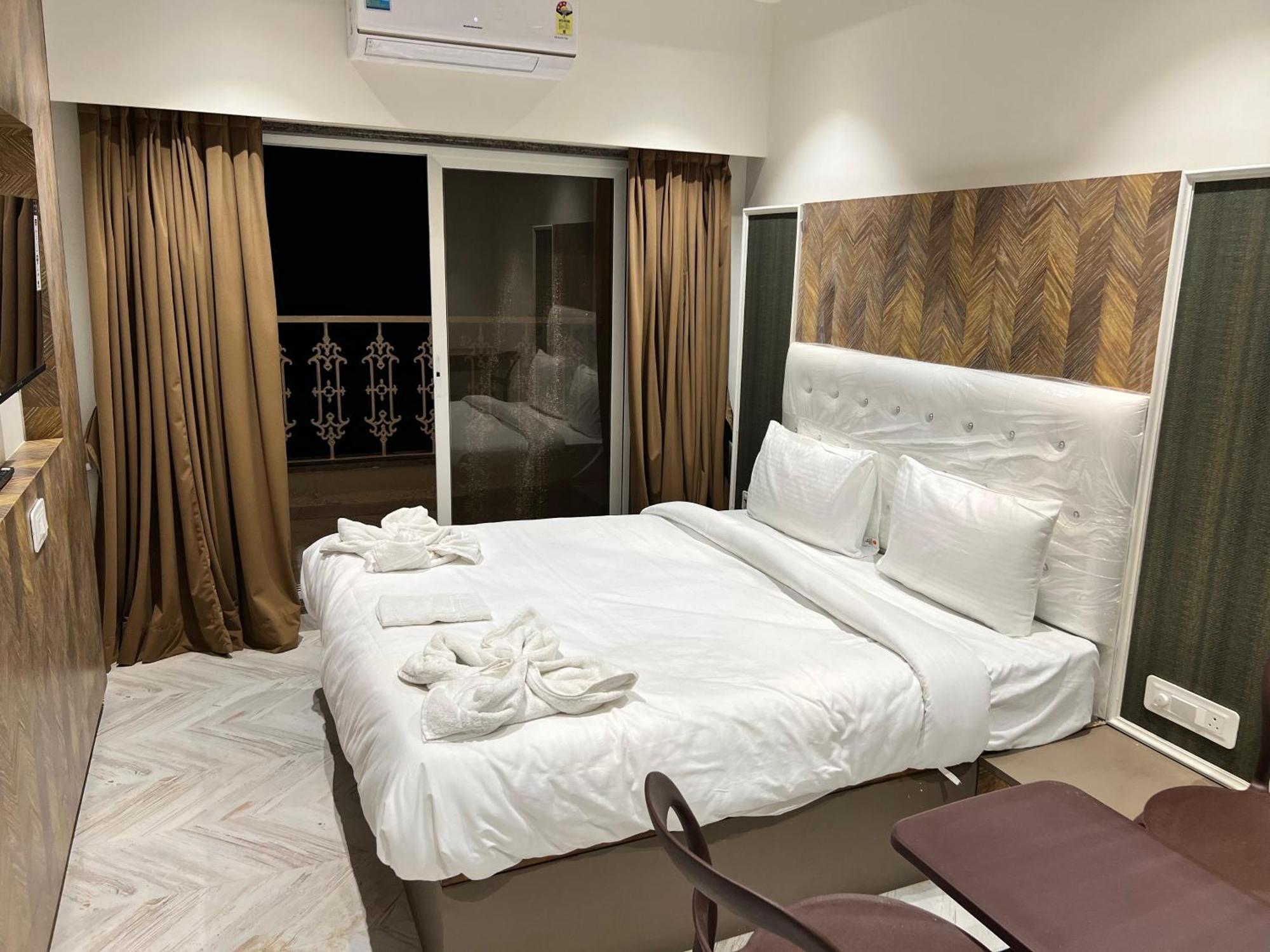 The Grand Leela Resort Khopoli Exteriér fotografie